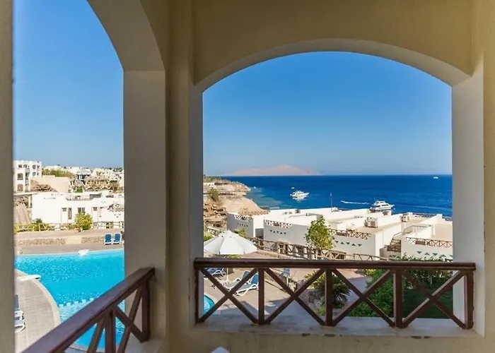 Sharks Bay Oasis Aqua Park Otel